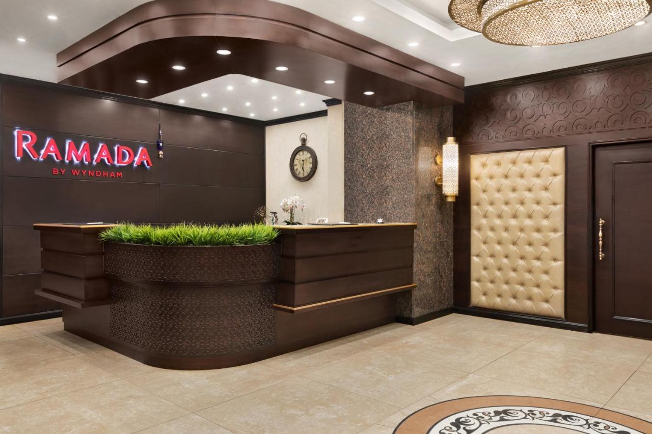 Ramada By Wyndham Bishkek Centre Exterior foto